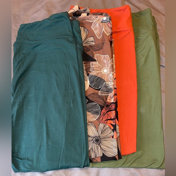 Brand New TC2 LulaRoe Leggings - Picture 1 of 2